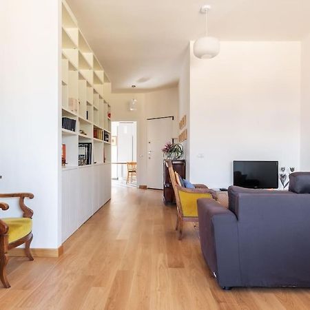Elegante Bilocale San Calocero Lejlighed Milano Eksteriør billede