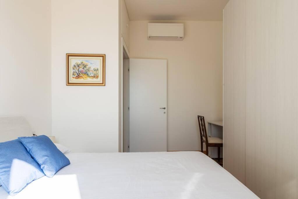 Elegante Bilocale San Calocero Lejlighed Milano Eksteriør billede
