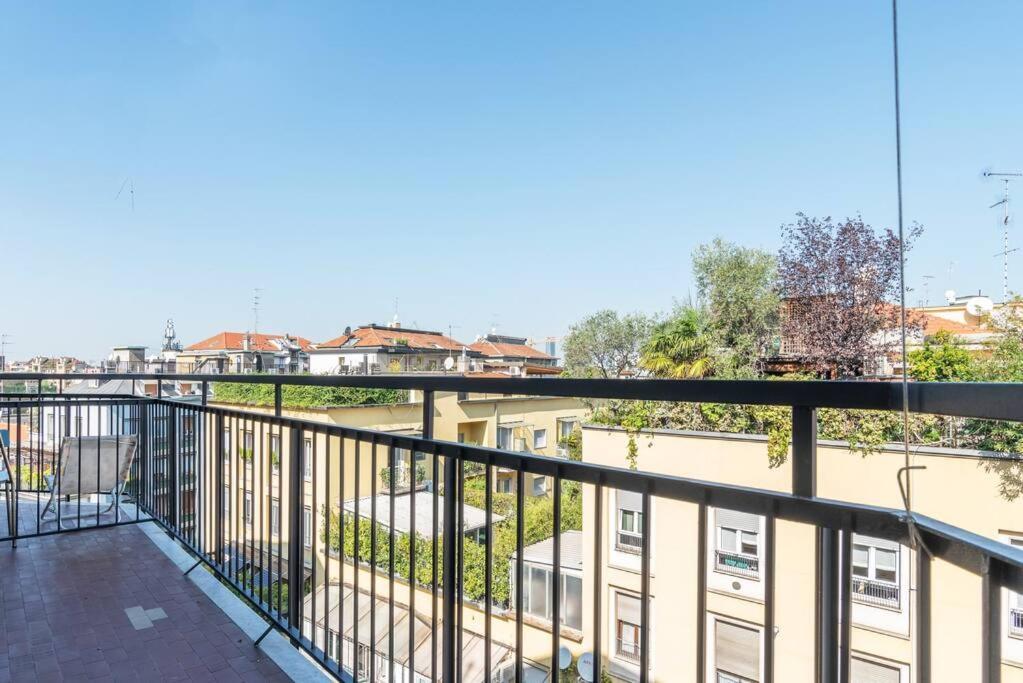 Elegante Bilocale San Calocero Lejlighed Milano Eksteriør billede